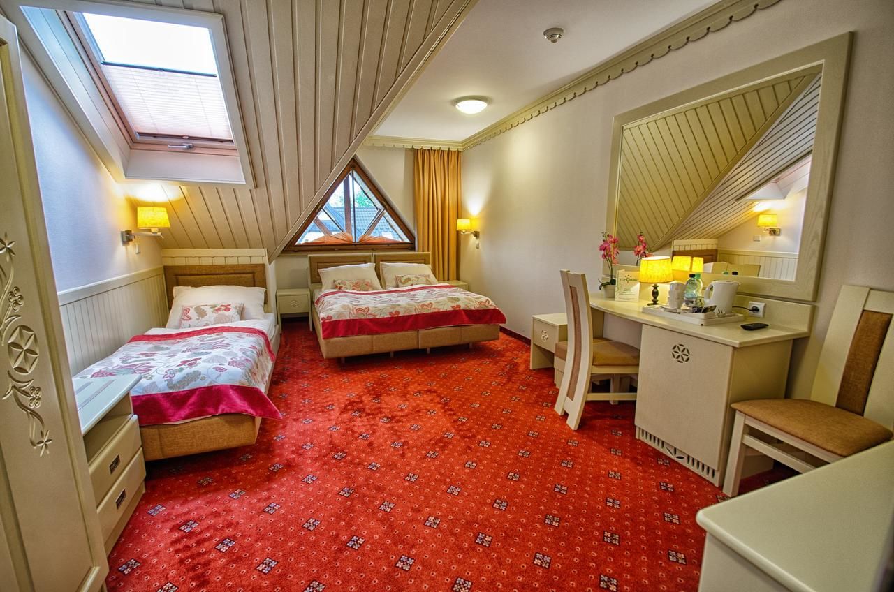 Отель Hotel Toporów Бялка-Татшаньска